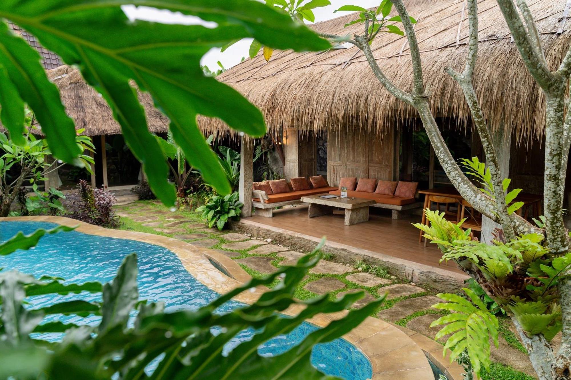 Puri Samaira Villa Tanjung  Eksteriør billede
