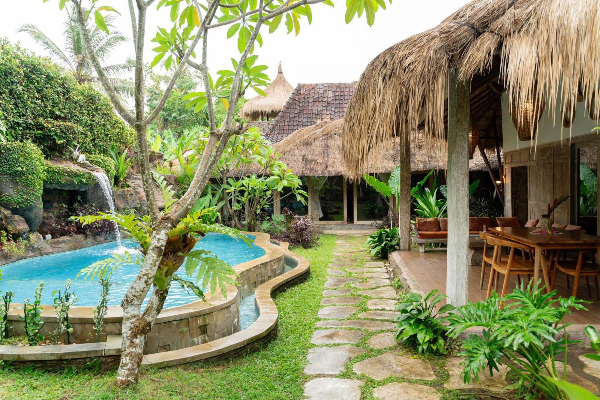 Puri Samaira Villa Tanjung  Eksteriør billede