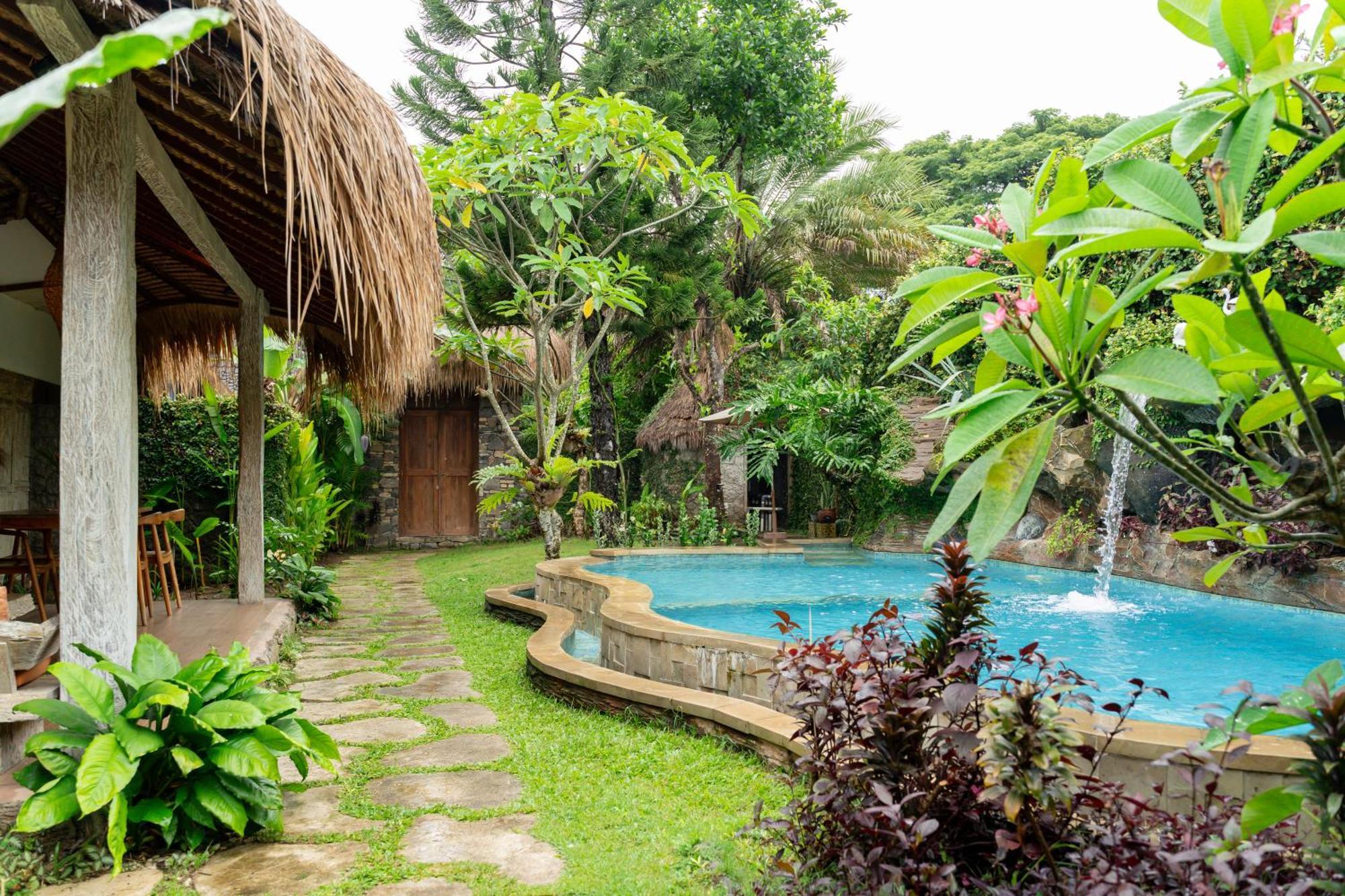 Puri Samaira Villa Tanjung  Eksteriør billede