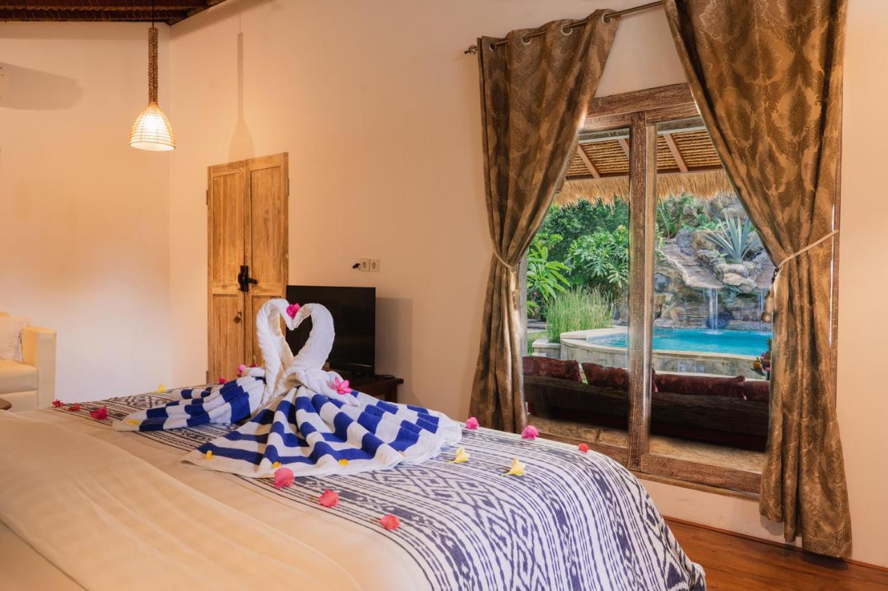 Puri Samaira Villa Tanjung  Eksteriør billede