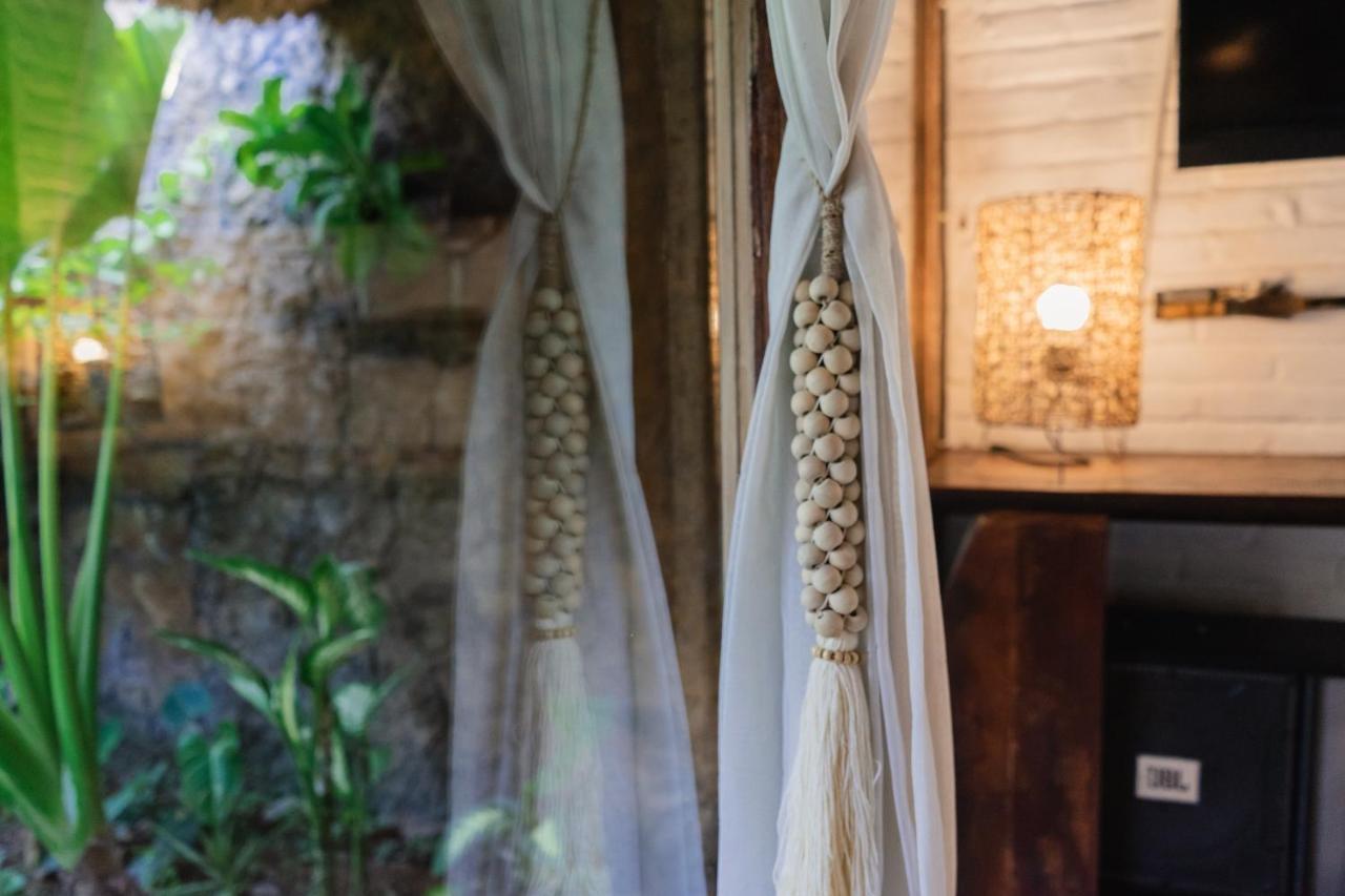 Puri Samaira Villa Tanjung  Eksteriør billede