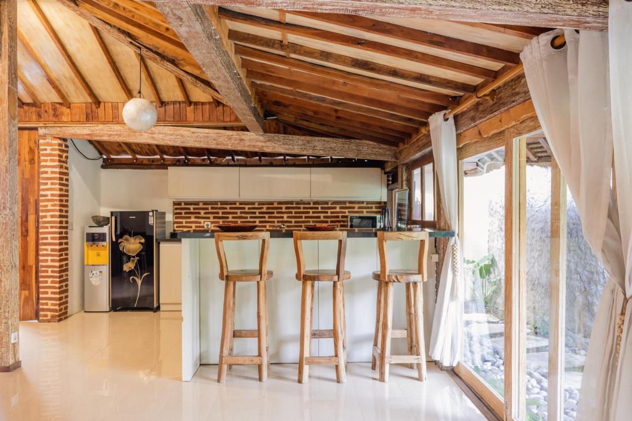 Puri Samaira Villa Tanjung  Eksteriør billede